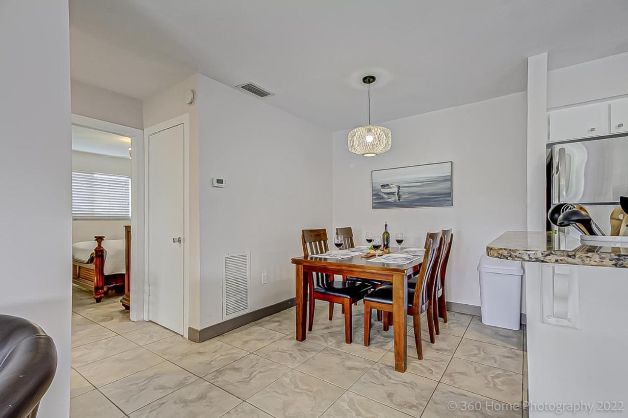 Twins Inn & Apartments St. Pete Beach Dış mekan fotoğraf