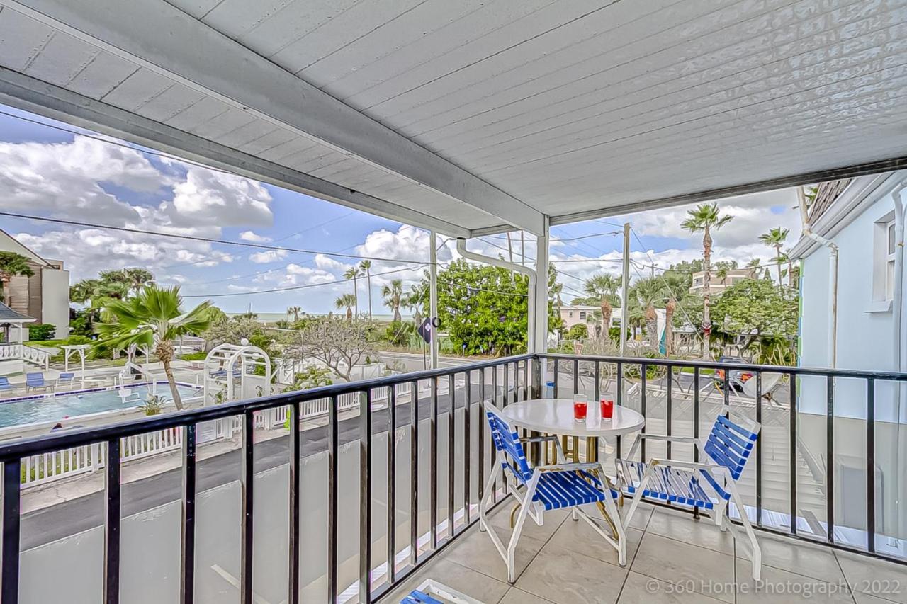 Twins Inn & Apartments St. Pete Beach Dış mekan fotoğraf