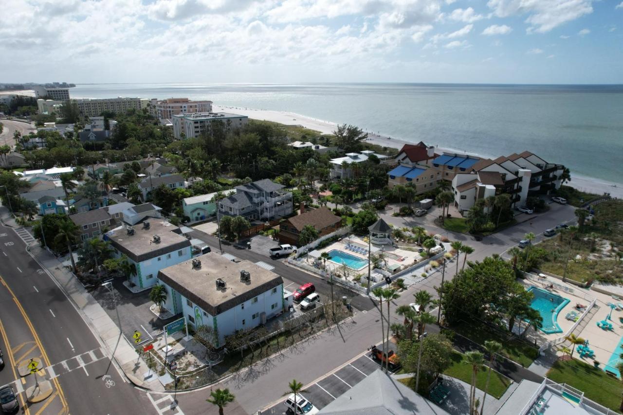 Twins Inn & Apartments St. Pete Beach Dış mekan fotoğraf