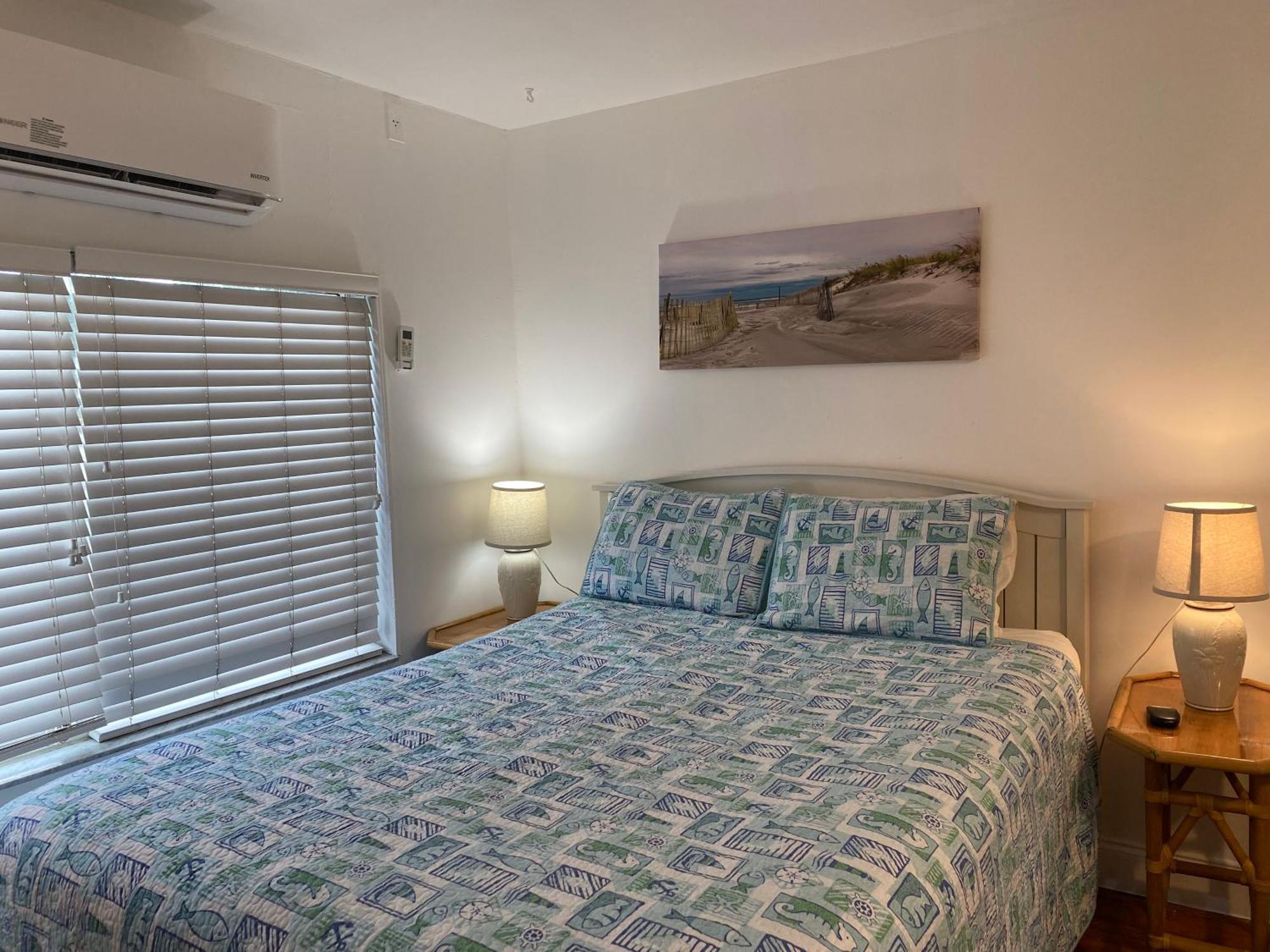Twins Inn & Apartments St. Pete Beach Dış mekan fotoğraf