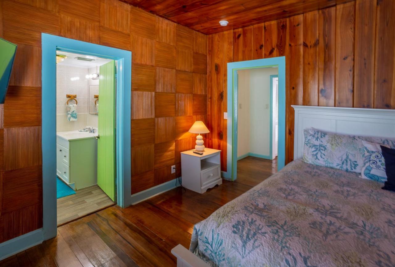 Twins Inn & Apartments St. Pete Beach Dış mekan fotoğraf