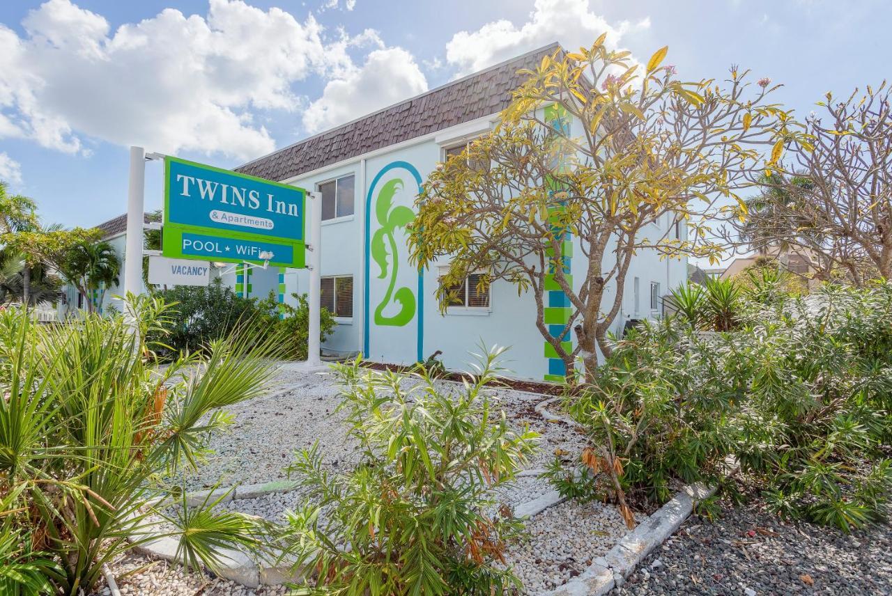 Twins Inn & Apartments St. Pete Beach Dış mekan fotoğraf